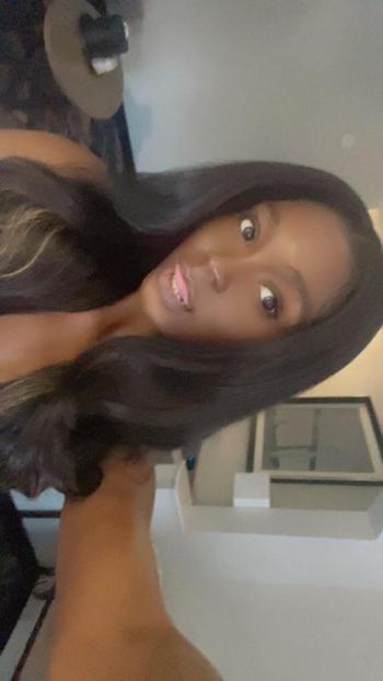Nyomi, 23  female escort, Monroe