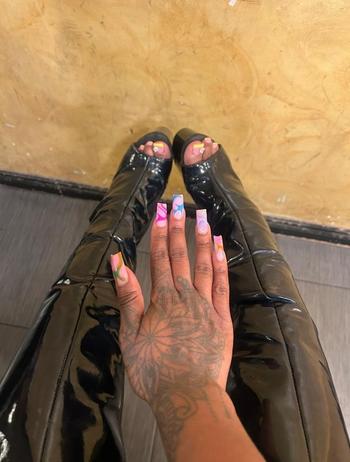 225-475-1333, 25  female escort, Monroe